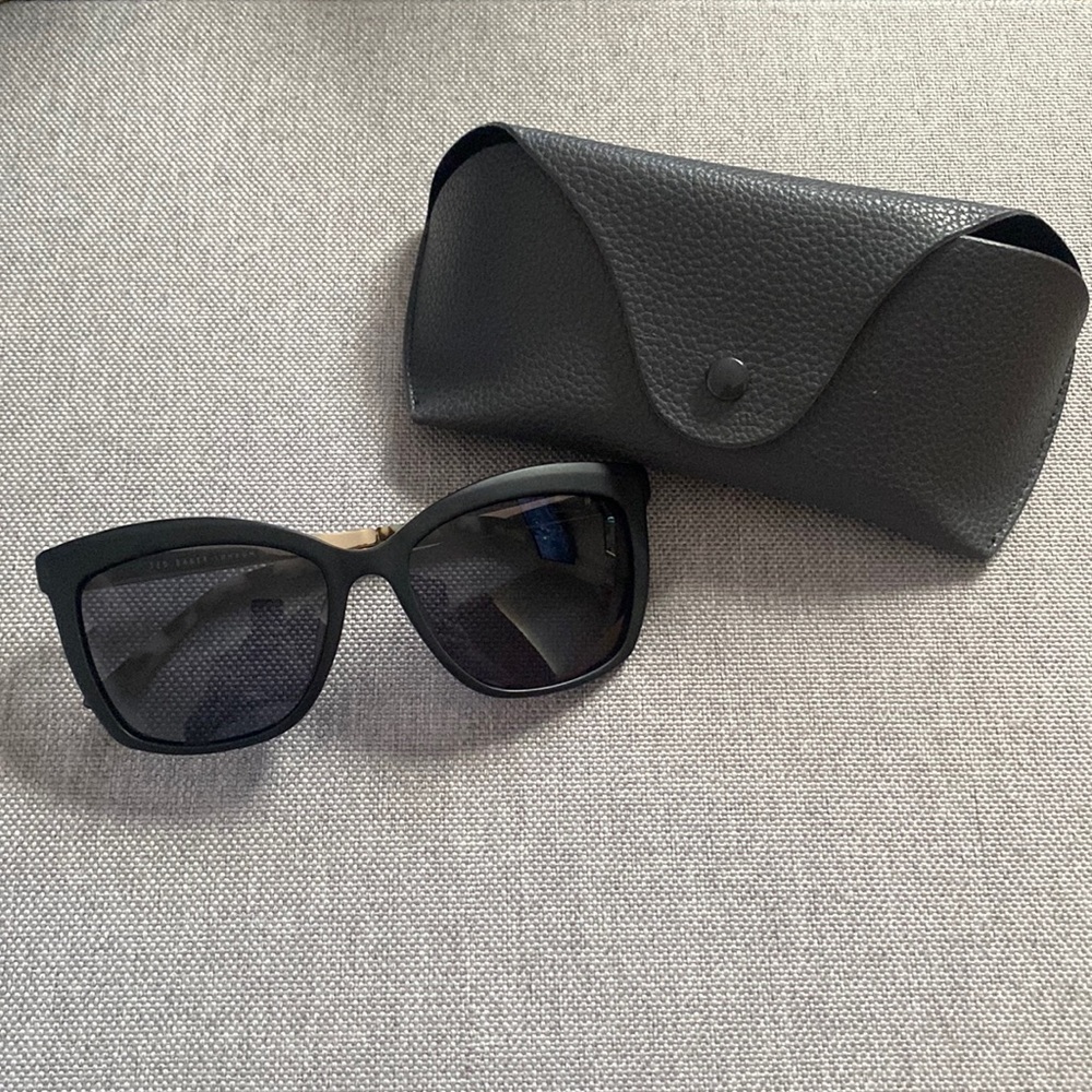 Women’s Ted Baker Polarized Sunglasses